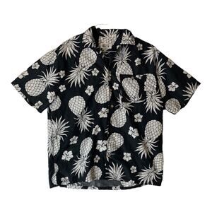 Uzzi mens XL Amphibious wear pineapple button down black white hawaiian shirt tr